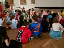 Bal karnawałowy na Zamku w Toszku klas 1b, 1c, 2c